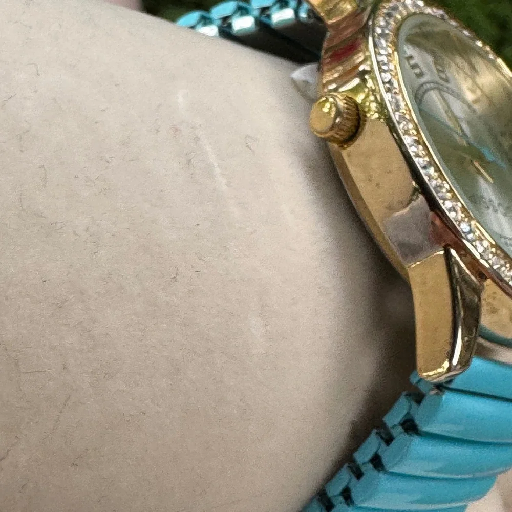 New Gossip Gold Rhinestone Bezel Silver‎ Dial Turquoise Band Women's Watch